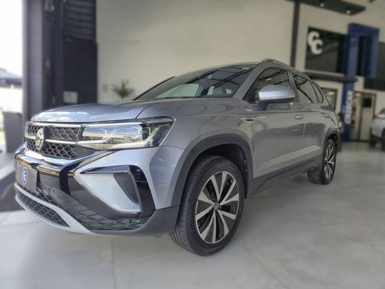 VOLKSWAGEN TAOS 1.4 250 TSI TOTAL FLEX HIGHLINE AUTOMÁTICO